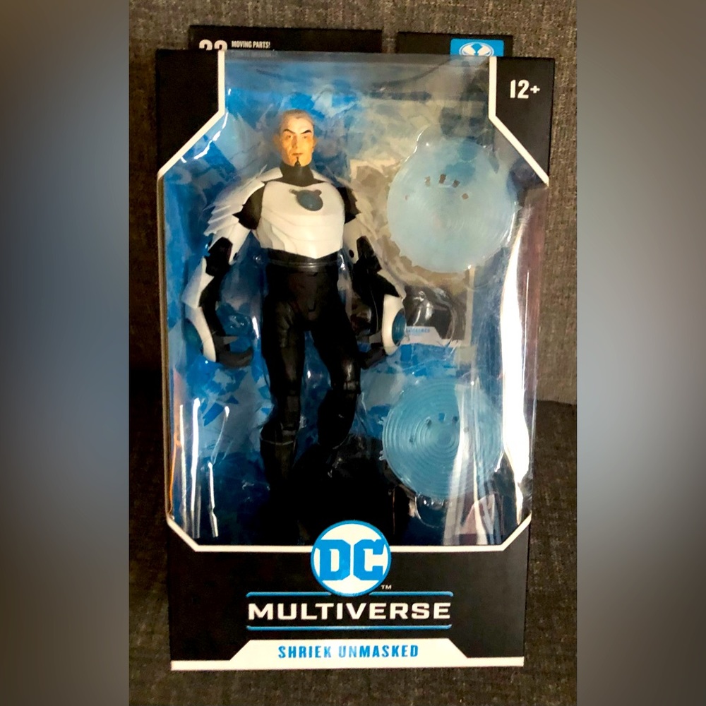 DC UNIVERSE SHRIEK UNMASKED NEW IN BOX